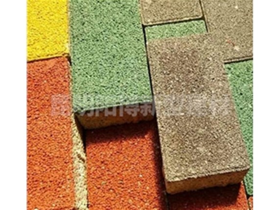 生態(tài)透水磚的鋪設(shè)有哪些形態(tài)？云南陽博水泥制品廠家分享